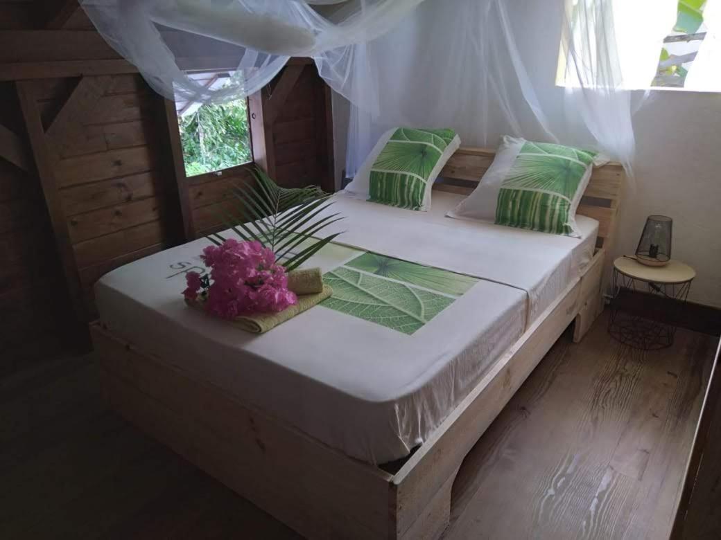 Kaz Creole Aventure Tropicale Insolite, Fibre, Jardin Et Jacuzzi Prives Saint-Francois  Dış mekan fotoğraf